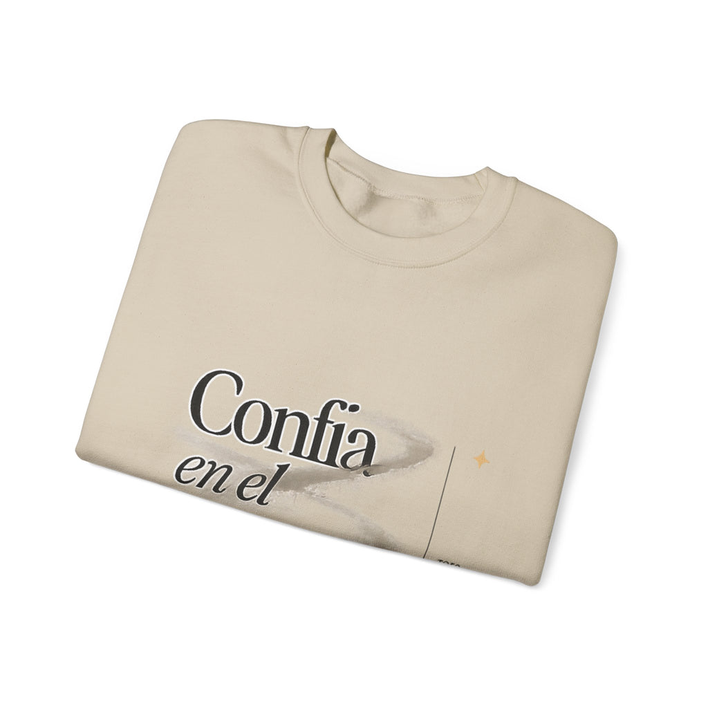 Crewneck Sweatshirt - "Confía en el Proceso" Inspirational Spanish Graphic